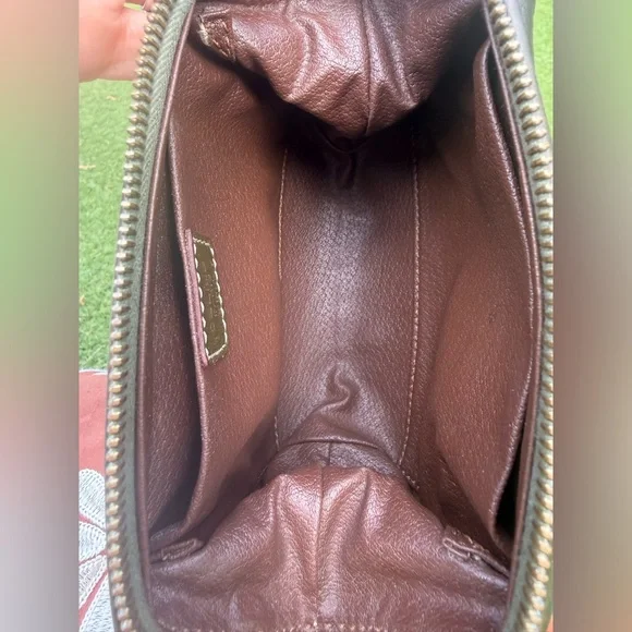 CELINE. Cosmetic pouch - Picture 2 of 16